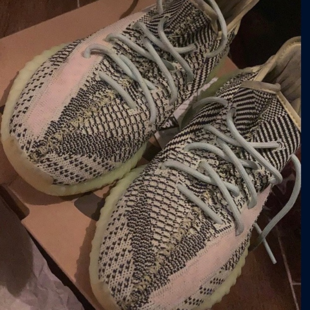 Yeazys 350
